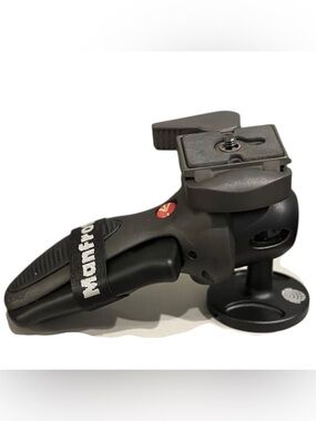 Manfrotto 324RC2 Joystick Grip Ball Head - In Box w/ Plate & Receipt PRISTINE